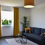 Deluxe! Hbf-naehe Mit Kingsize-bett, 65 M2 아파트 *