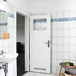 Deluxe! Hbf-naehe Mit Kingsize-bett, 65 M2