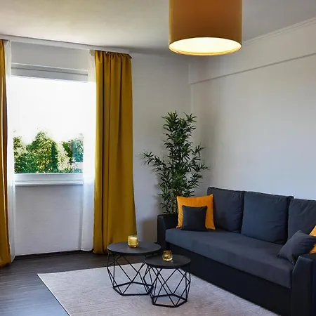 Deluxe! Hbf-naehe Mit Kingsize-bett, 65 M2 Apartment *