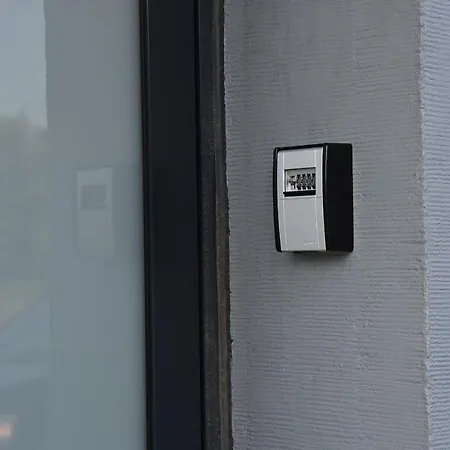 Deluxe! Hbf-naehe Mit Kingsize-bett, 65 M2 Apartamento *