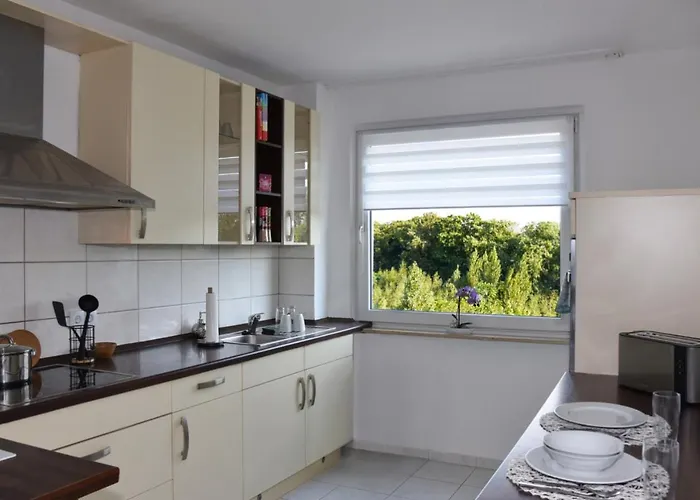 Apartamento Deluxe! Hbf-naehe Mit Kingsize-bett, 65 M2