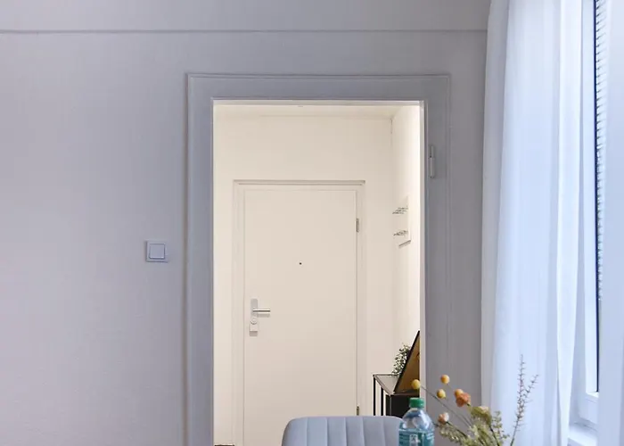 Apartamento Deluxe! Hbf-naehe Mit Kingsize-bett, 65 M2